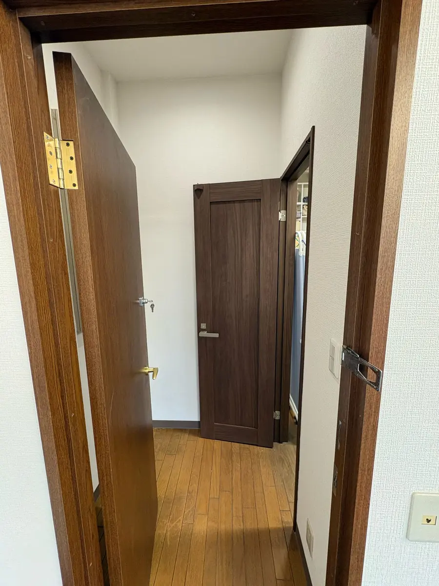 増設した扉